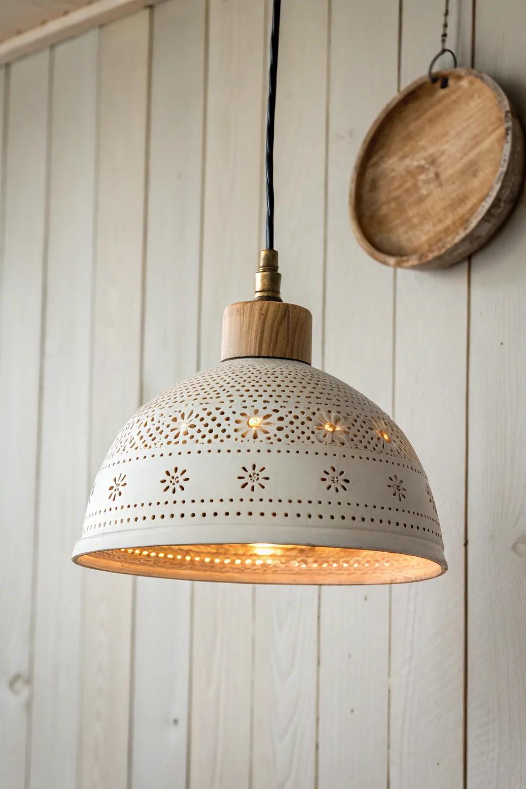 Punched tin glow meets a slim resin inlay—rustic pendant lighting with a modern wow detail.