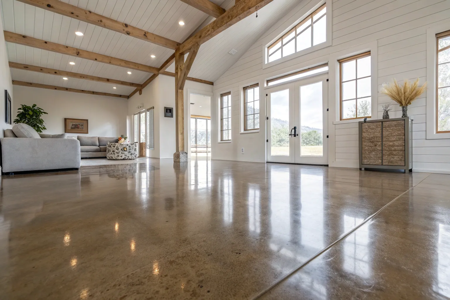 8+ Stylish Barndominium Flooring Ideas for Warm, Rustic Homes